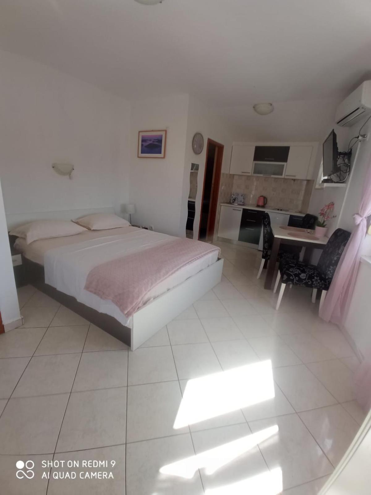 Apartmani Andelo, Tommy, Leon Bibinje Exteriér fotografie