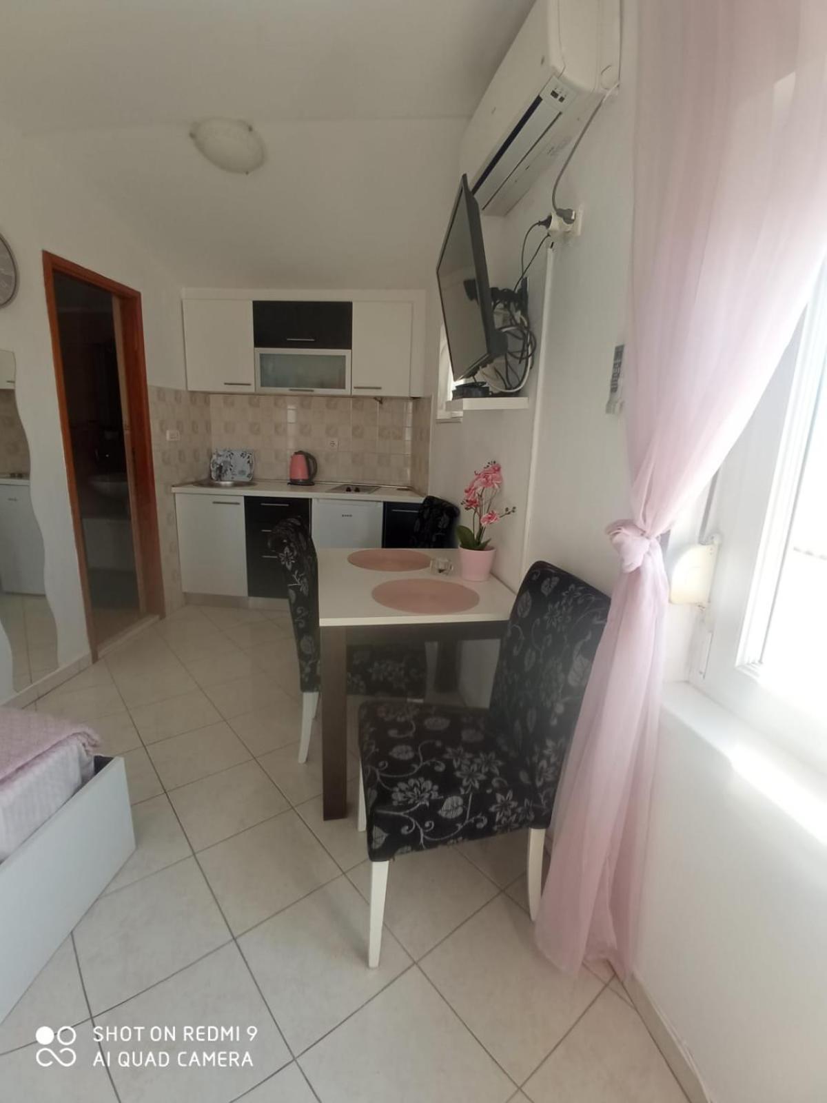 Apartmani Andelo, Tommy, Leon Bibinje Exteriér fotografie